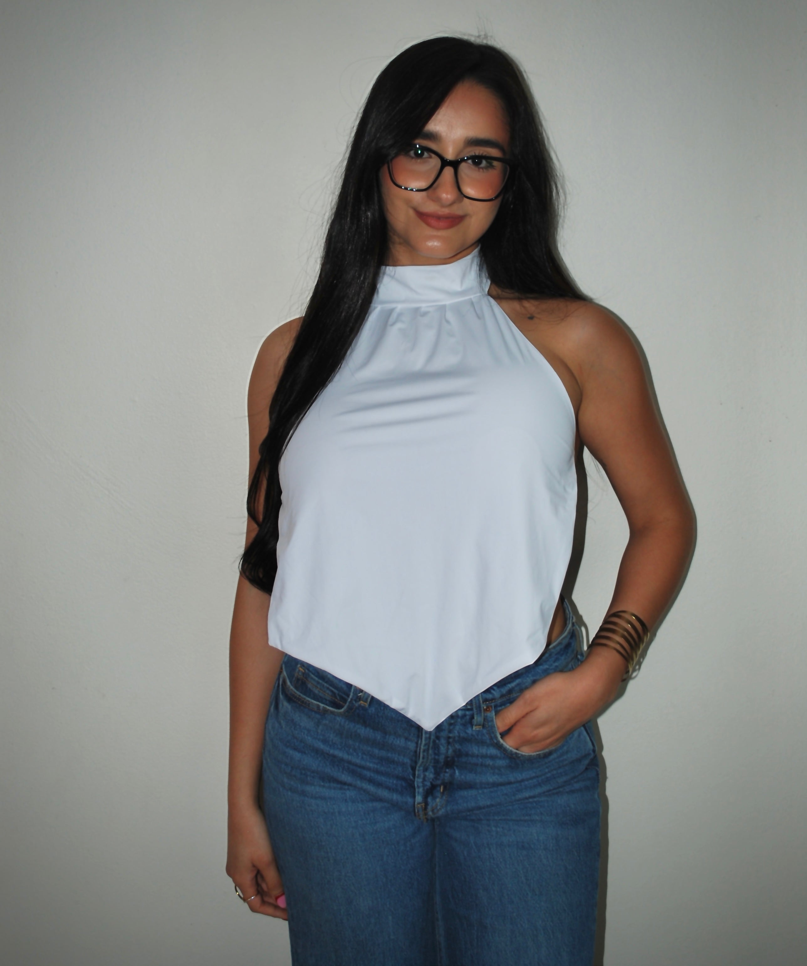 Top Minimal con cuello